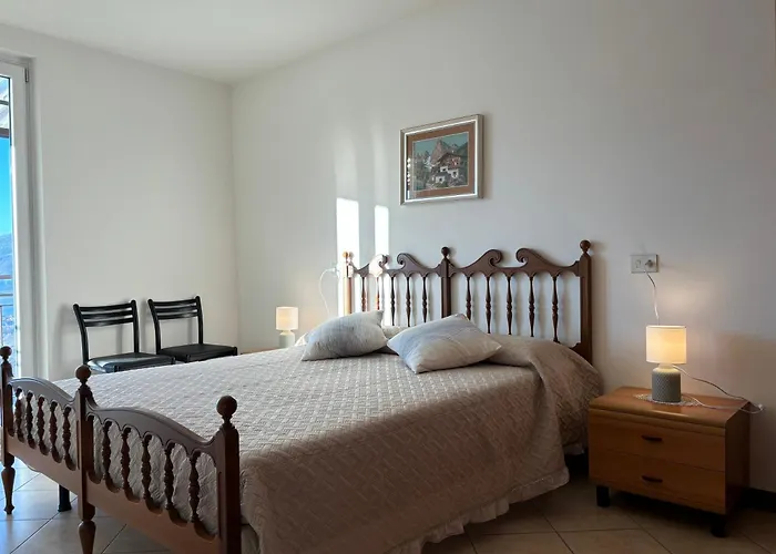 Stunning View Peglio - Larihome A45 Lägenhet *