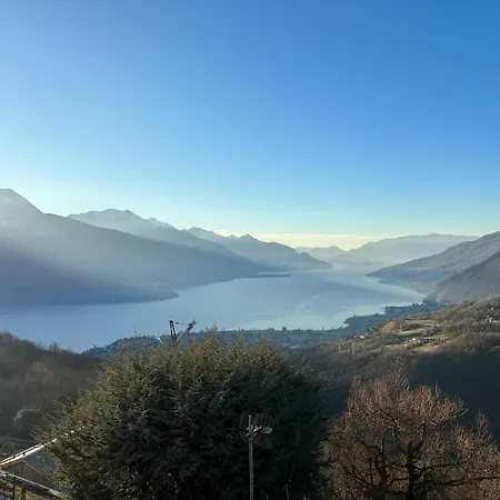 Apartament Stunning View Peglio - Larihome A45